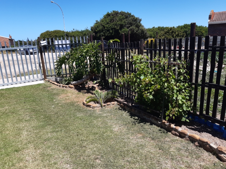 4 Bedroom Property for Sale in Aston Bay Eastern Cape